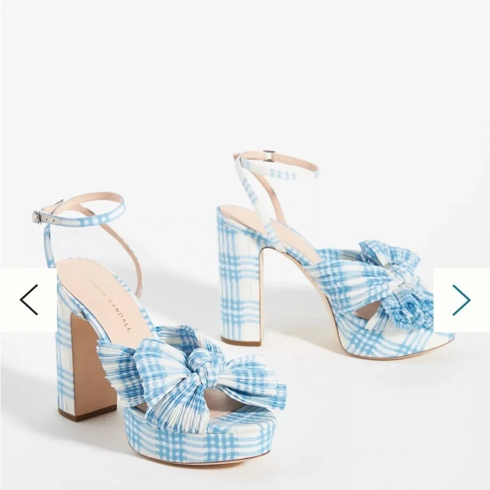 Loeffler Randall step out